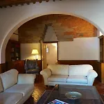 Borgo Di Colleoli